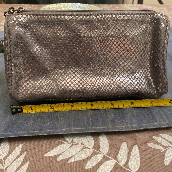Limited Edition Michael Kors Gunmetal Metallic Cosmetic Clutch Bag - Picture 11 of 15